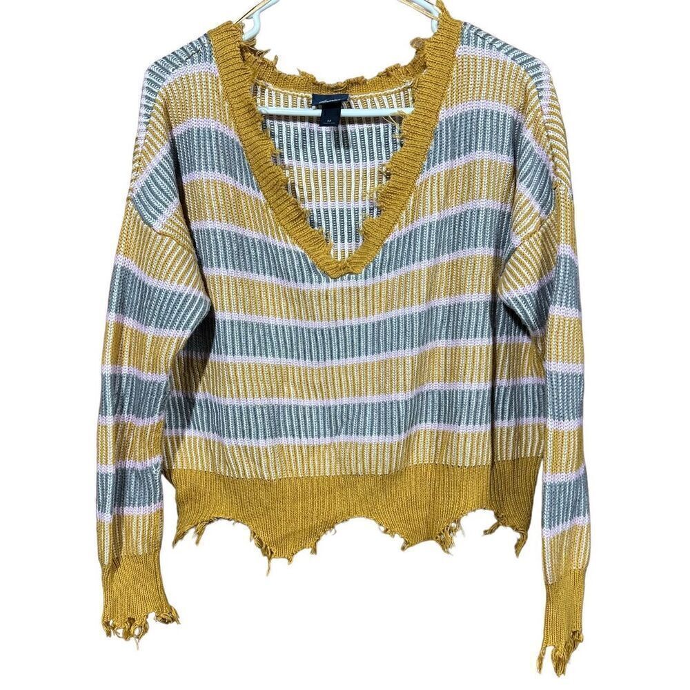 Women's Fray Crop Stripped Daytrip Size Medium V Neck Sweater